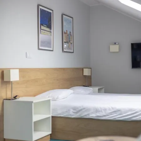 Aparthotel Esencja Warszawy Nowy Swiat Warsaw Exterior photo