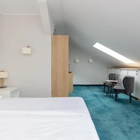 Aparthotel Esencja Warszawy Nowy Swiat Warsaw Exterior photo
