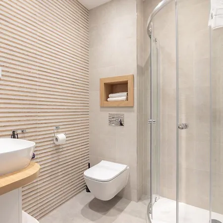Aparthotel Esencja Warszawy Nowy Swiat Warsaw Exterior photo
